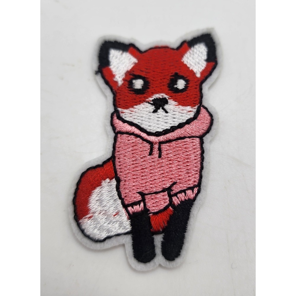 RED FOX IN A PINK‎ SWEATER PATCH
